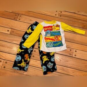 Pokémon Fleece Kids Pajama Set - Yellow and Black size 6